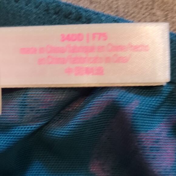 Victoria Secret Pink Date Racerback - Picture 6 of 8